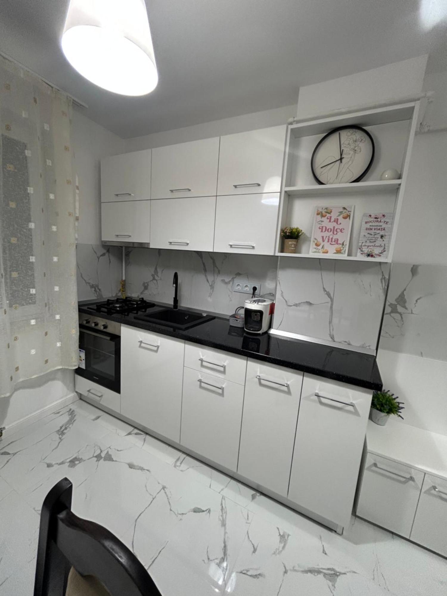 Apartament Central Râmnicu Vâlcea Exterior foto